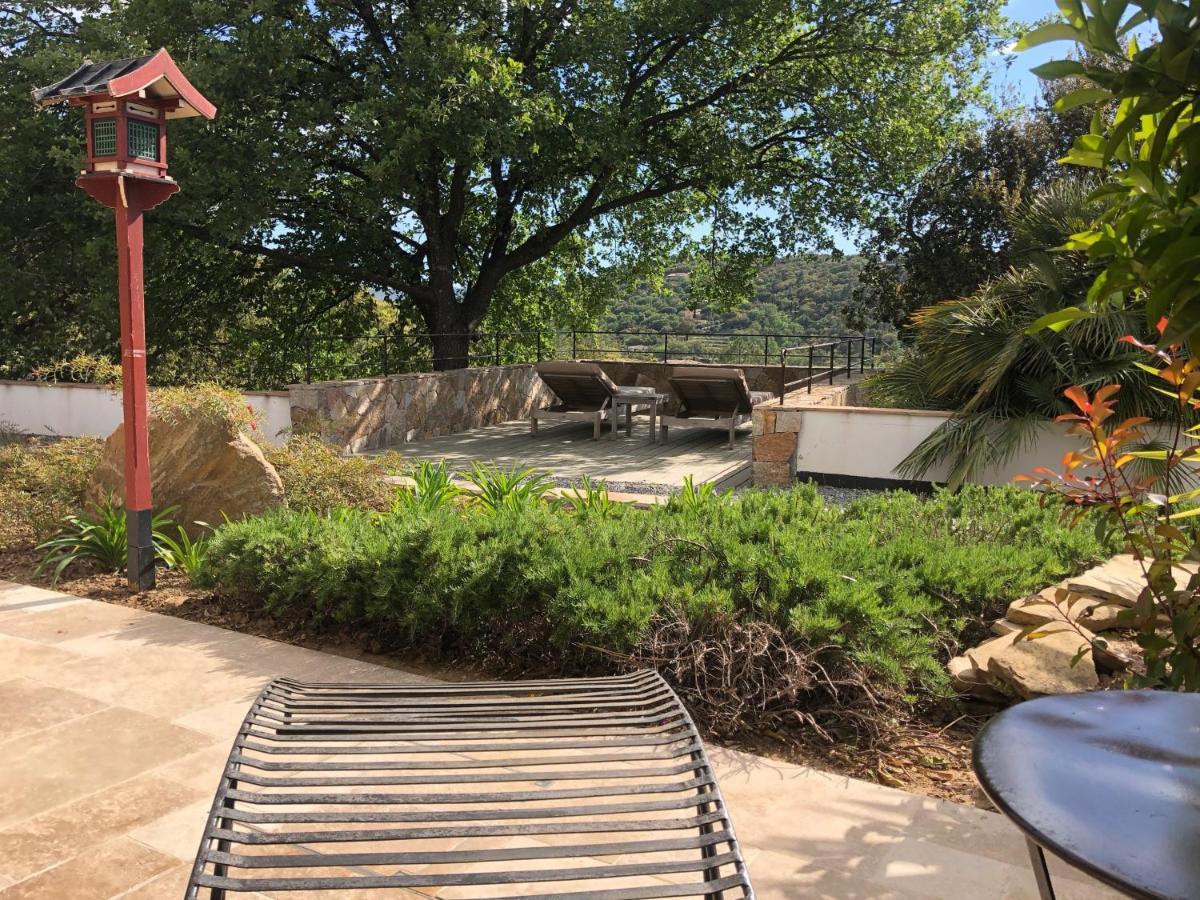 Les Aurochs Bed and Breakfast Grimaud Εξωτερικό φωτογραφία