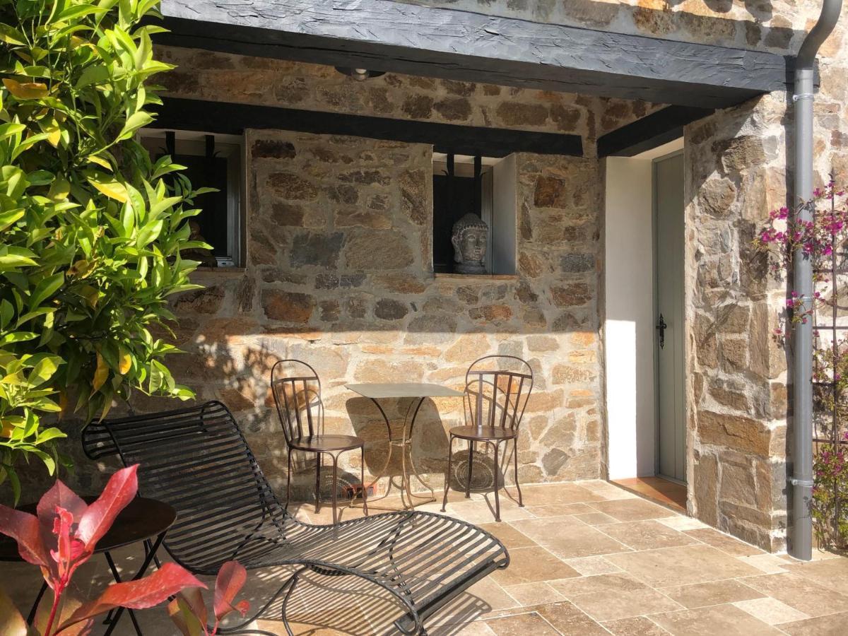 Les Aurochs Bed and Breakfast Grimaud Εξωτερικό φωτογραφία