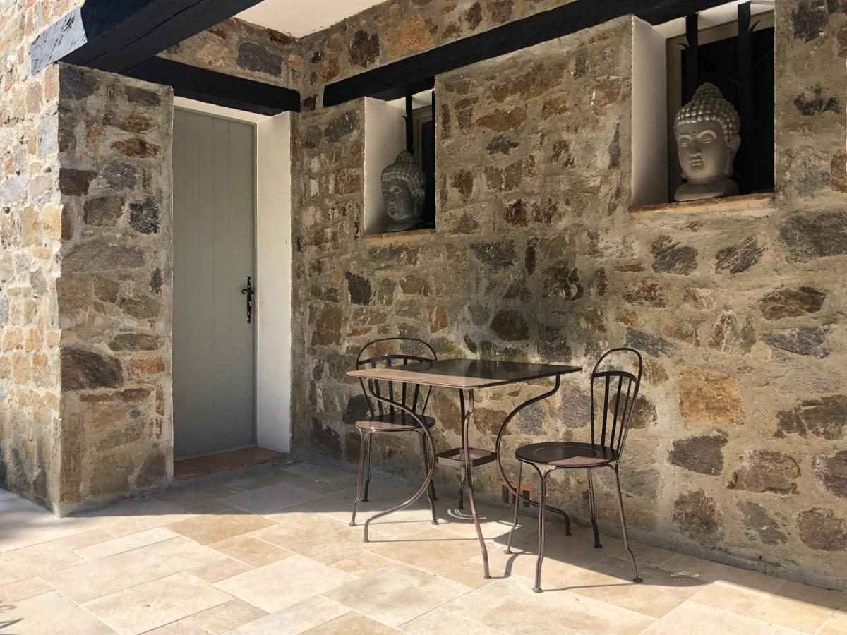 Les Aurochs Bed and Breakfast Grimaud Εξωτερικό φωτογραφία
