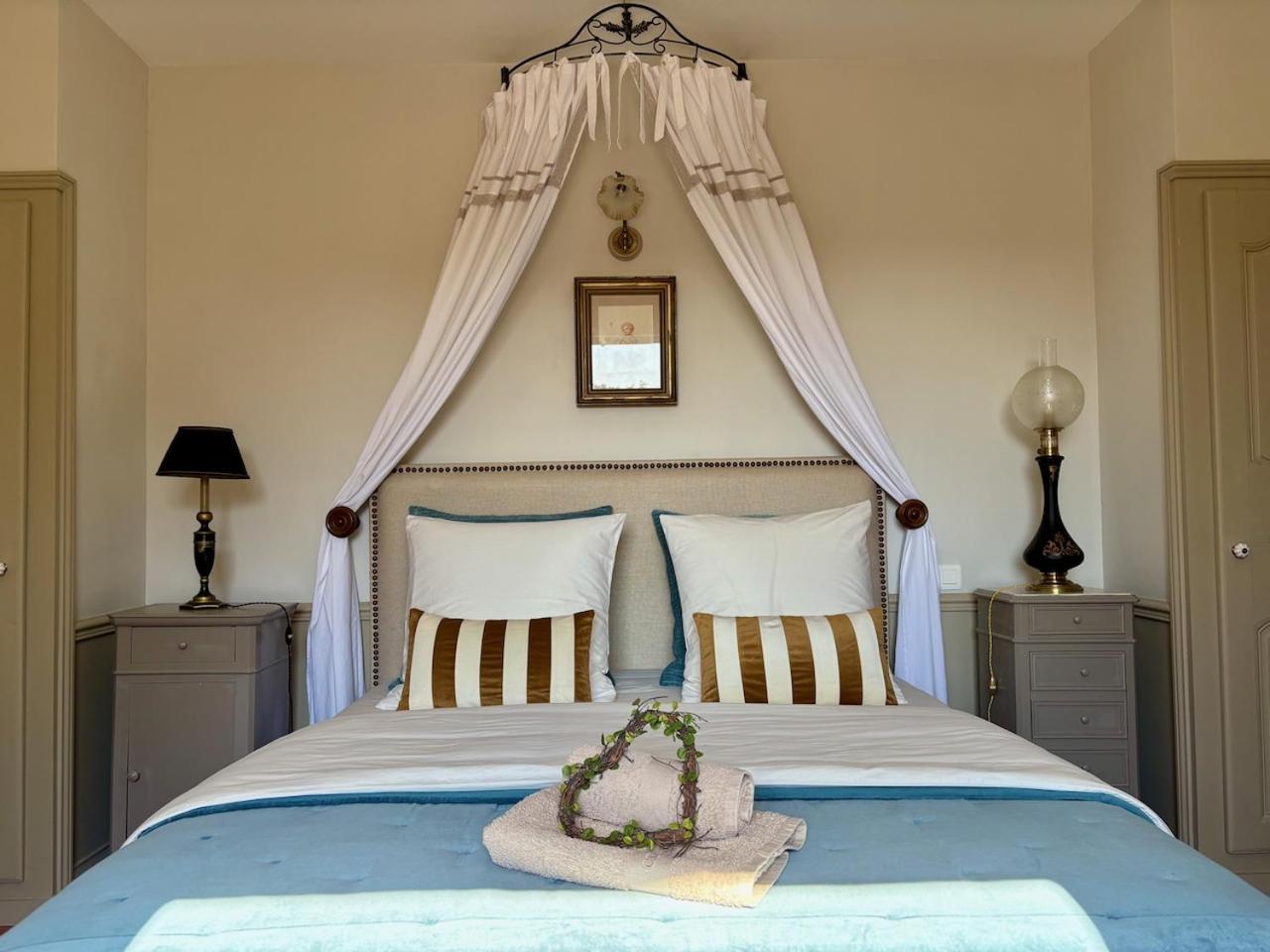 Les Aurochs Bed and Breakfast Grimaud Εξωτερικό φωτογραφία