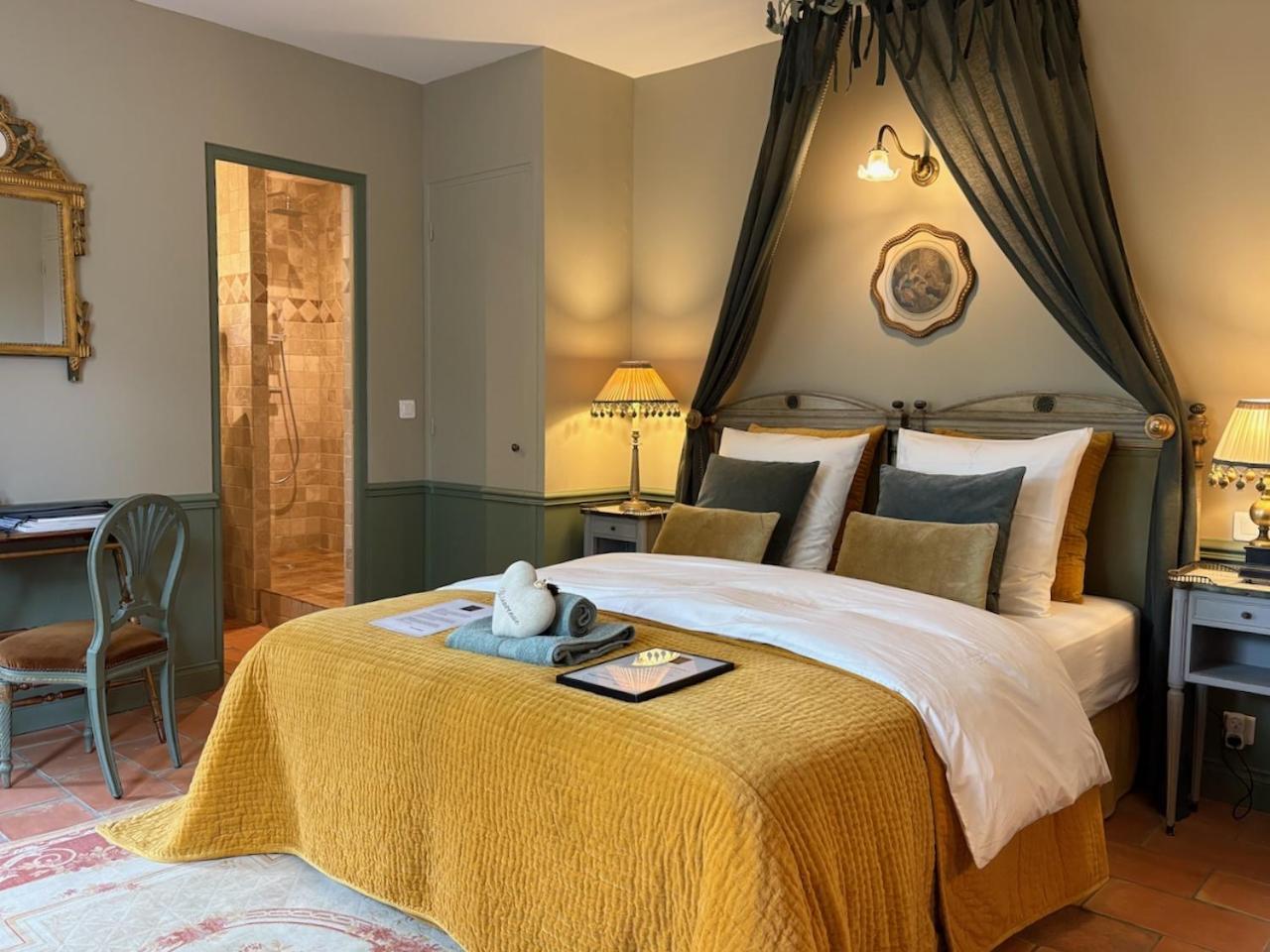 Les Aurochs Bed and Breakfast Grimaud Εξωτερικό φωτογραφία